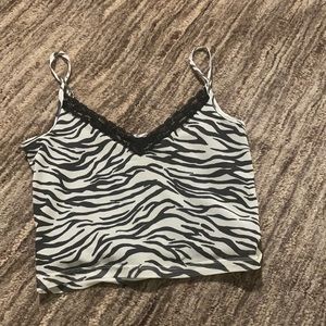 Zebra crop top with lace detailing